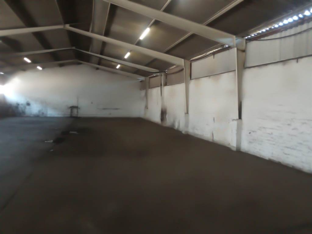 325  m² Industrial space in Pinetown Central photo number 9