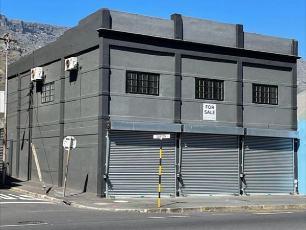 283  m² Commercial space in Woodstock