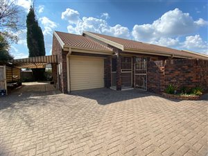 3 Bed Townhouse in Waldrift