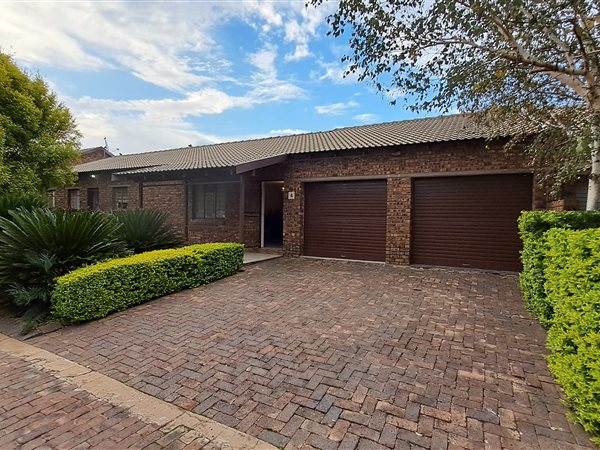 3 Bedroom House 3 Bedroom House