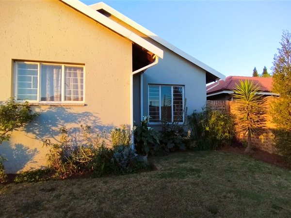 2 Bed House in Parkrand