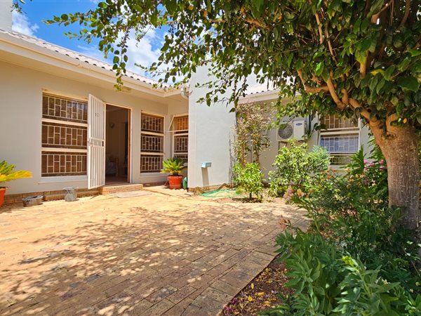2 Bed House in Robertson