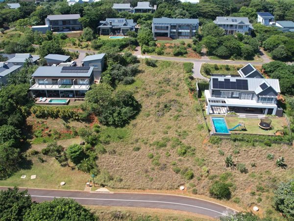 1825 m² Land available in Simbithi Estate