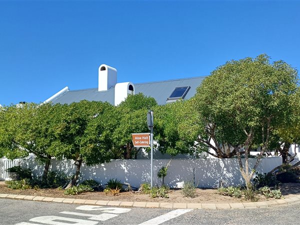 2 Bed House in Paternoster