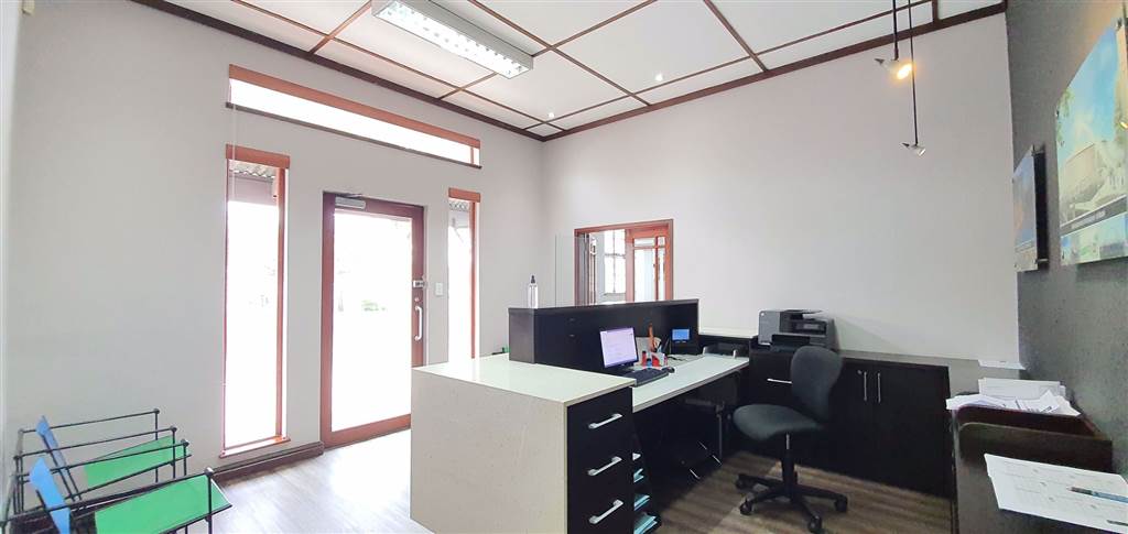 Office space in Port Shepstone photo number 5