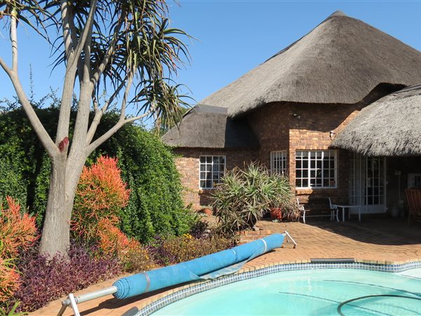 1.1 ha Smallholding 1.1 ha Smallholding
