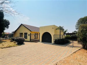 3 Bed House in Modder East