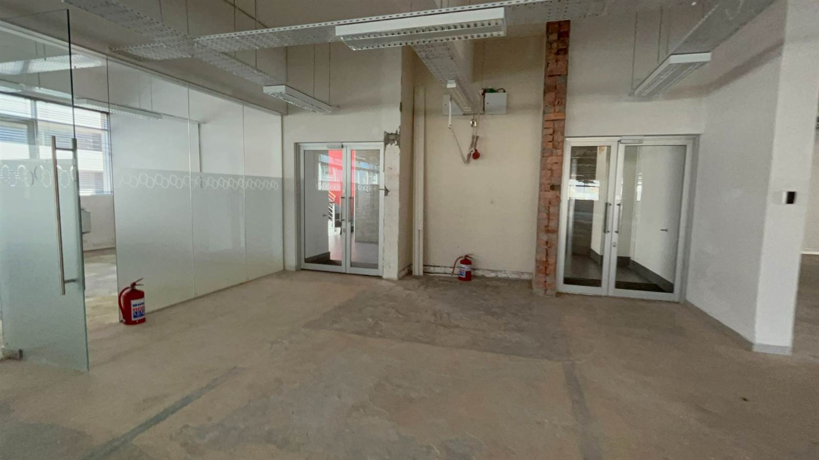 904  m² Office Space in Foreshore photo number 13