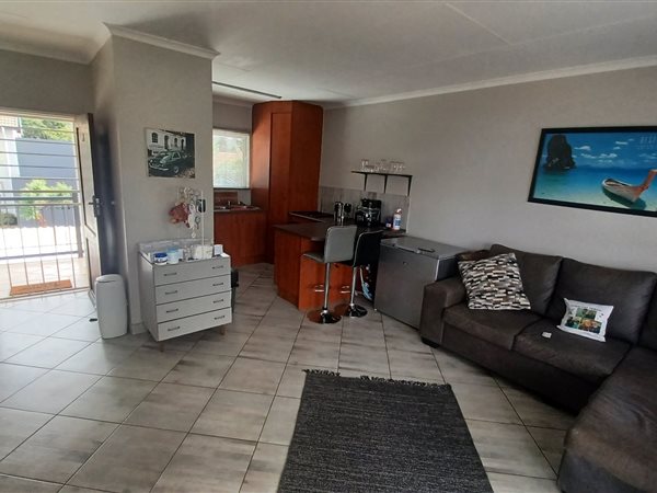 1 Bed Simplex