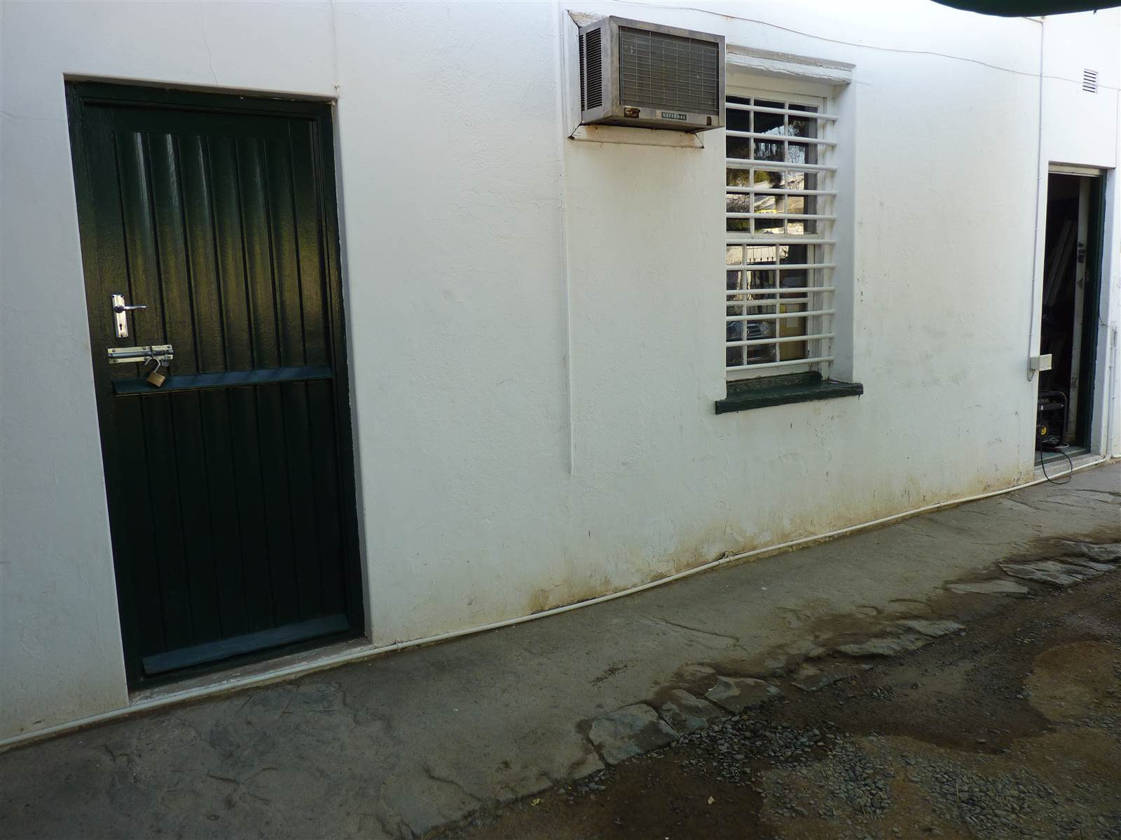 245  m² Commercial space in Graaff Reinet photo number 20