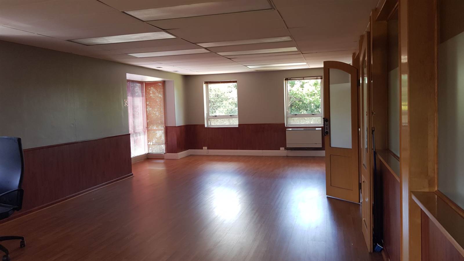 368  m² Office Space in Bedfordview photo number 9
