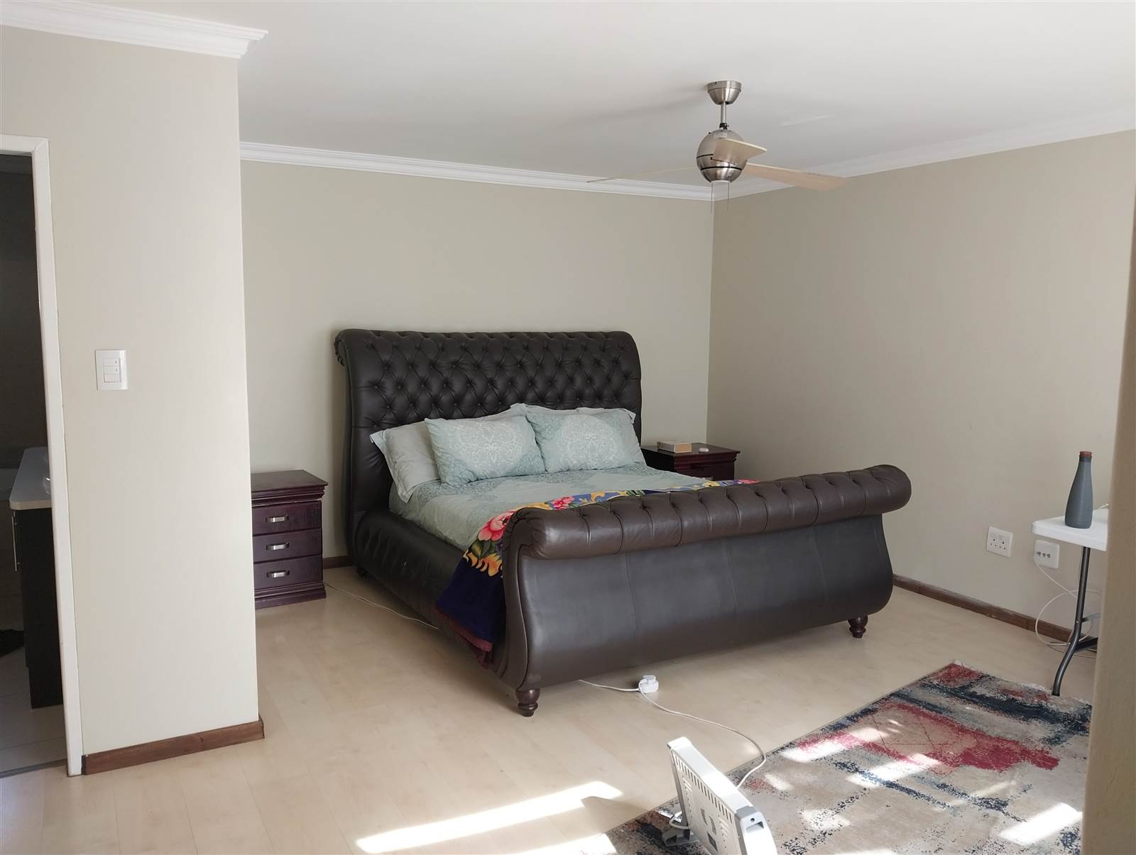 3 Bed Apartment in Alewynspoort photo number 4