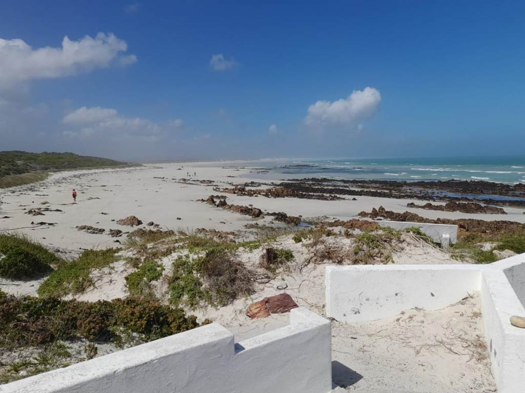 595 m² Land available in Franskraal photo number 7