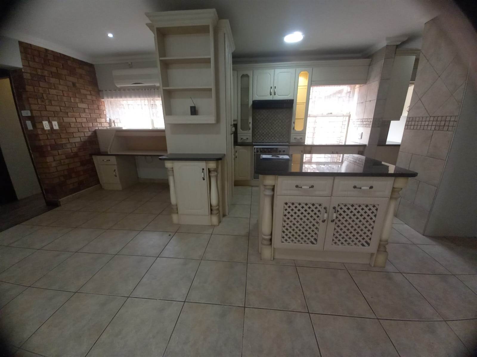 3 Bed House in Sasolburg photo number 18
