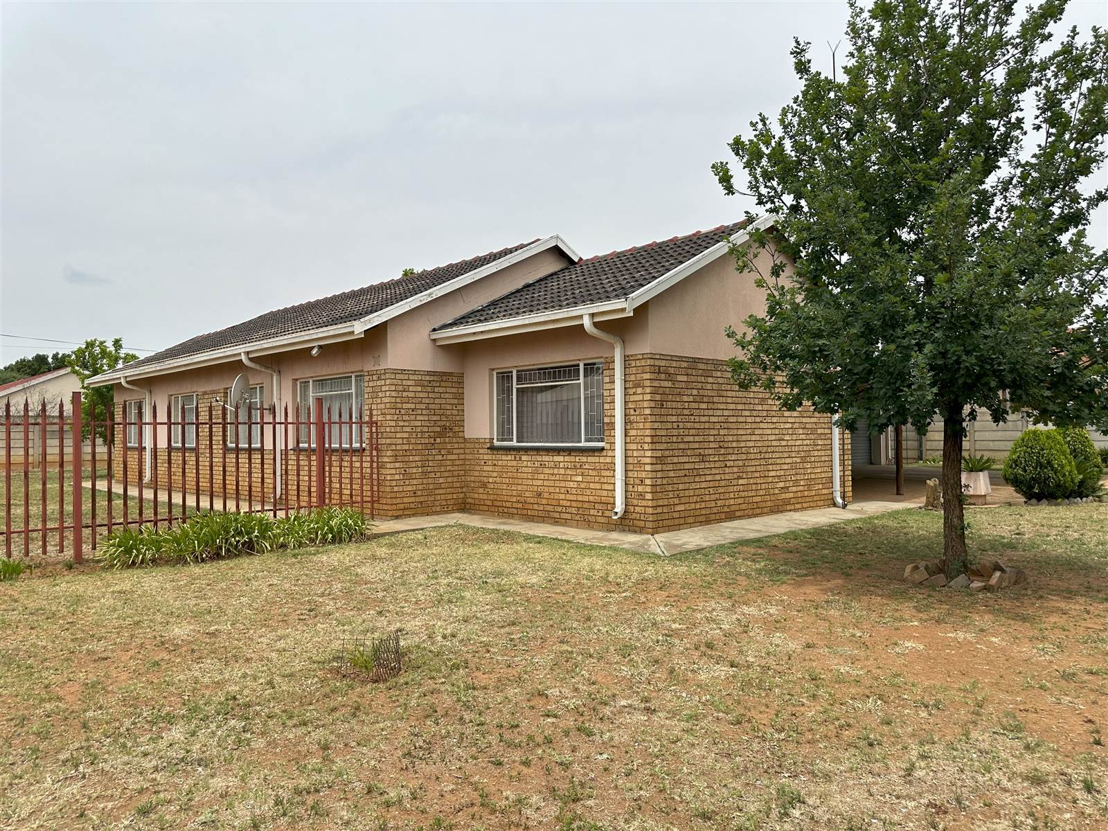 3 Bed House in Meiringspark photo number 24