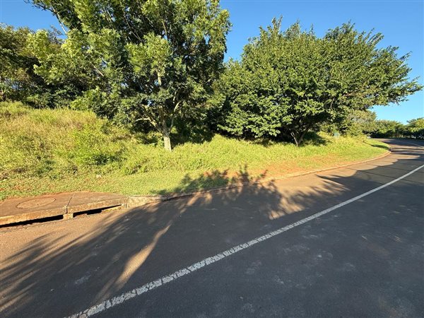 1 528 m² Land 1 528 m² Land