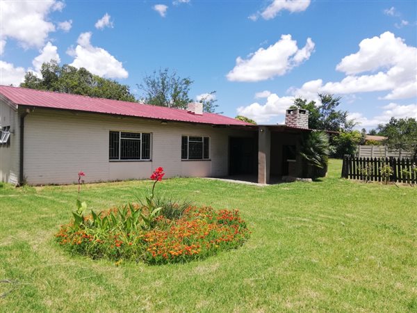 3 Bedroom House 3 Bedroom House