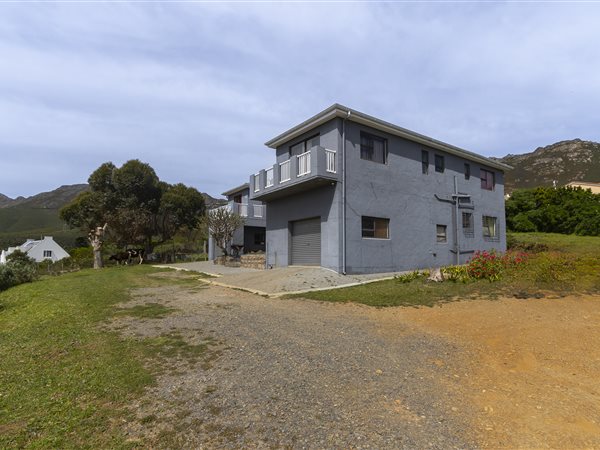 1 ha Smallholding 1 ha Smallholding