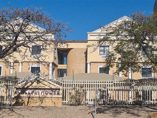 176 m² Commercial space 176 m² Commercial space