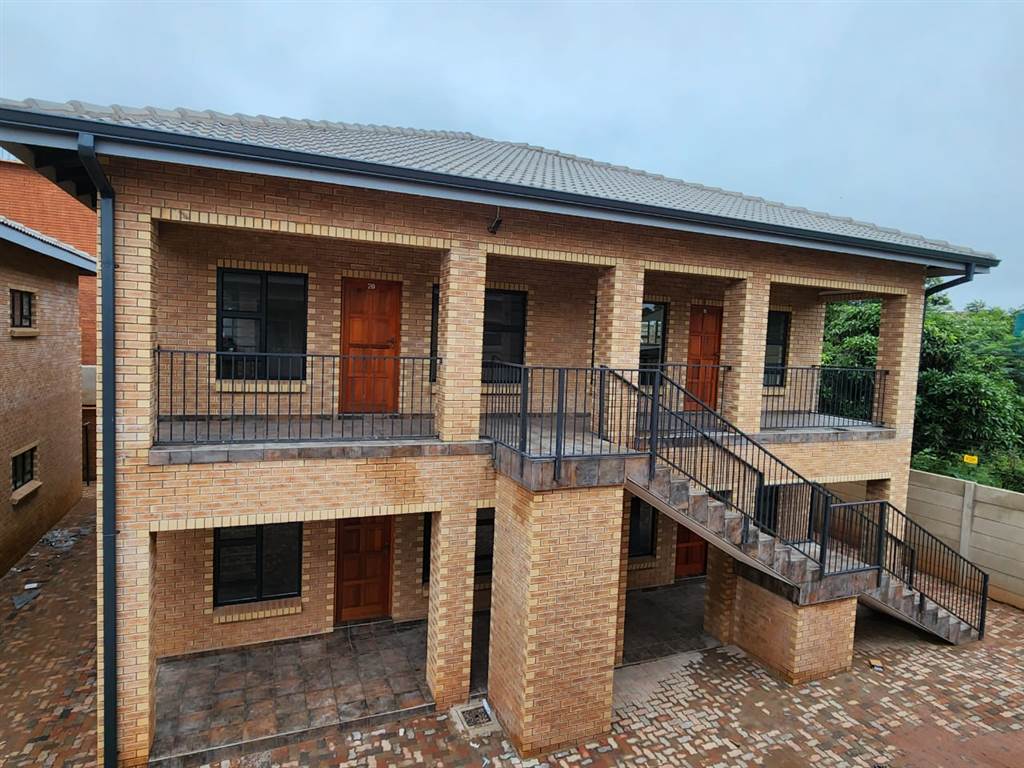 1 Bed Apartment in Louis Trichardt photo number 12