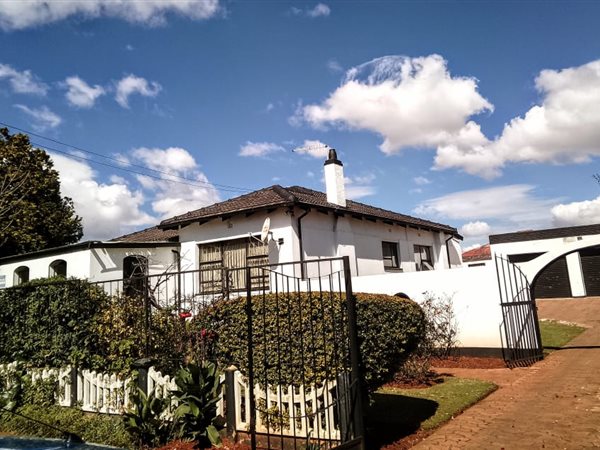 3 Bedroom House 3 Bedroom House