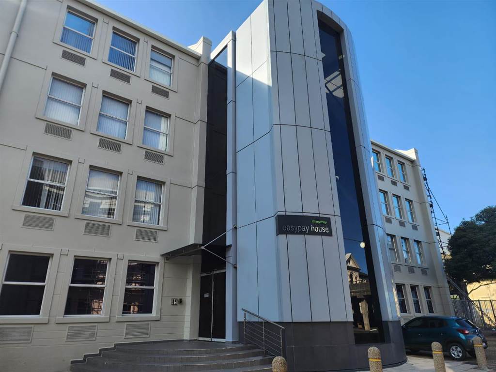 434  m² Commercial space in Rondebosch photo number 1