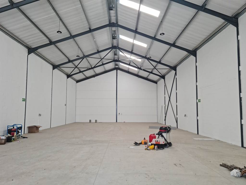 968  m² Industrial space in Firgrove photo number 4