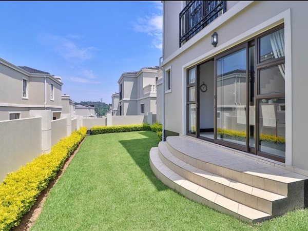 3 Bedroom House 3 Bedroom House
