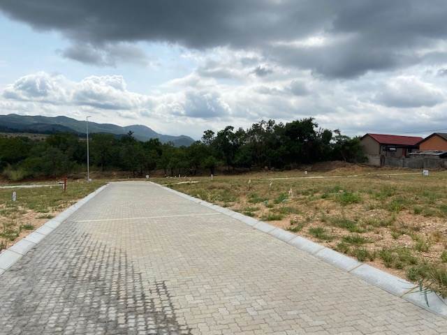300 m² Land available in Kamagugu photo number 8