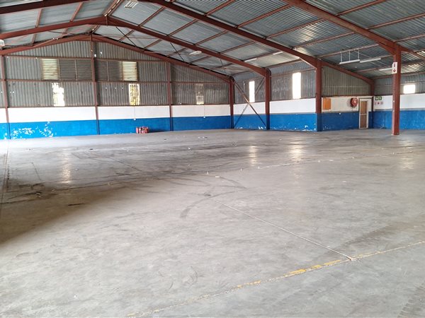 1 450  m² Industrial space