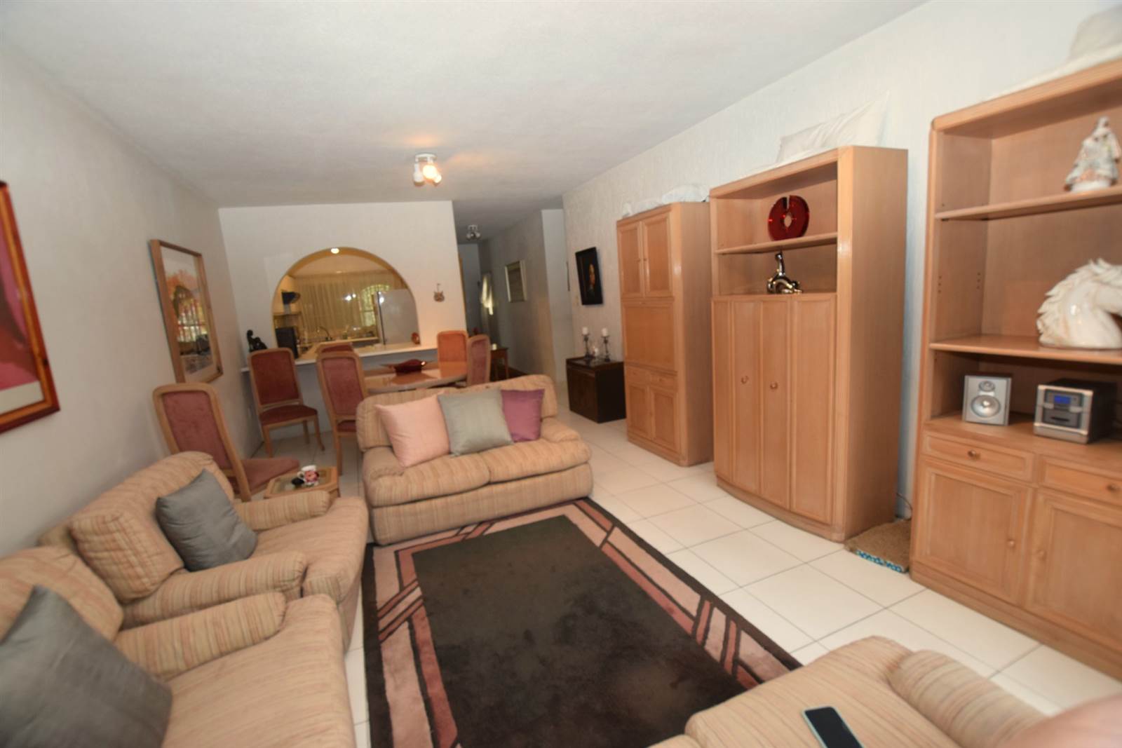 2 Bed Apartment in Atholl photo number 13