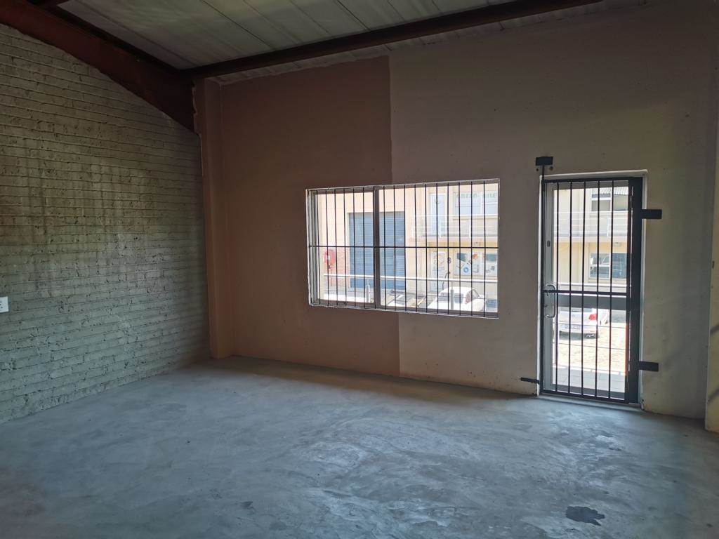 270  m² Commercial space in Halfway House photo number 4