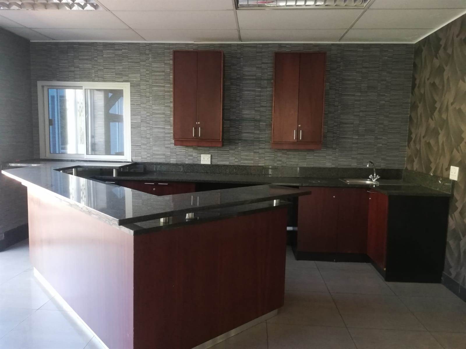 1354  m² Commercial space in Woodmead photo number 8