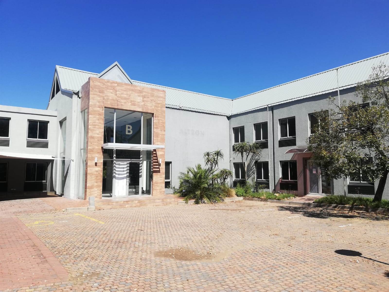 1354  m² Commercial space in Woodmead photo number 1