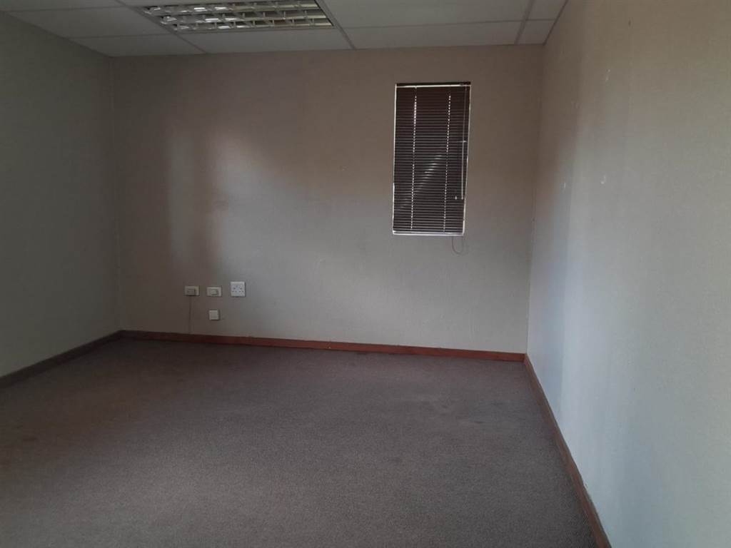 58  m² Office Space in Northgate photo number 6