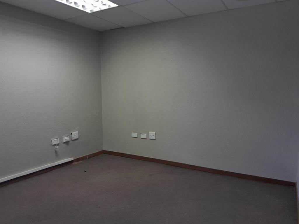 58  m² Office Space in Northgate photo number 5