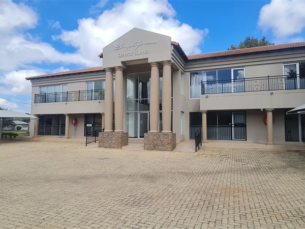 120  m² Commercial space in Northmead
