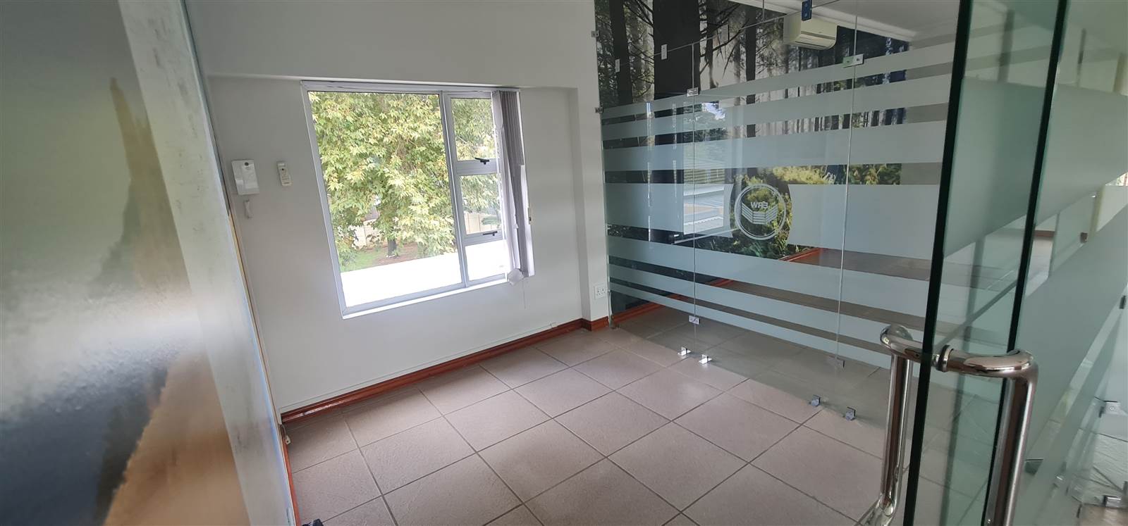 120  m² Commercial space in Northmead photo number 4