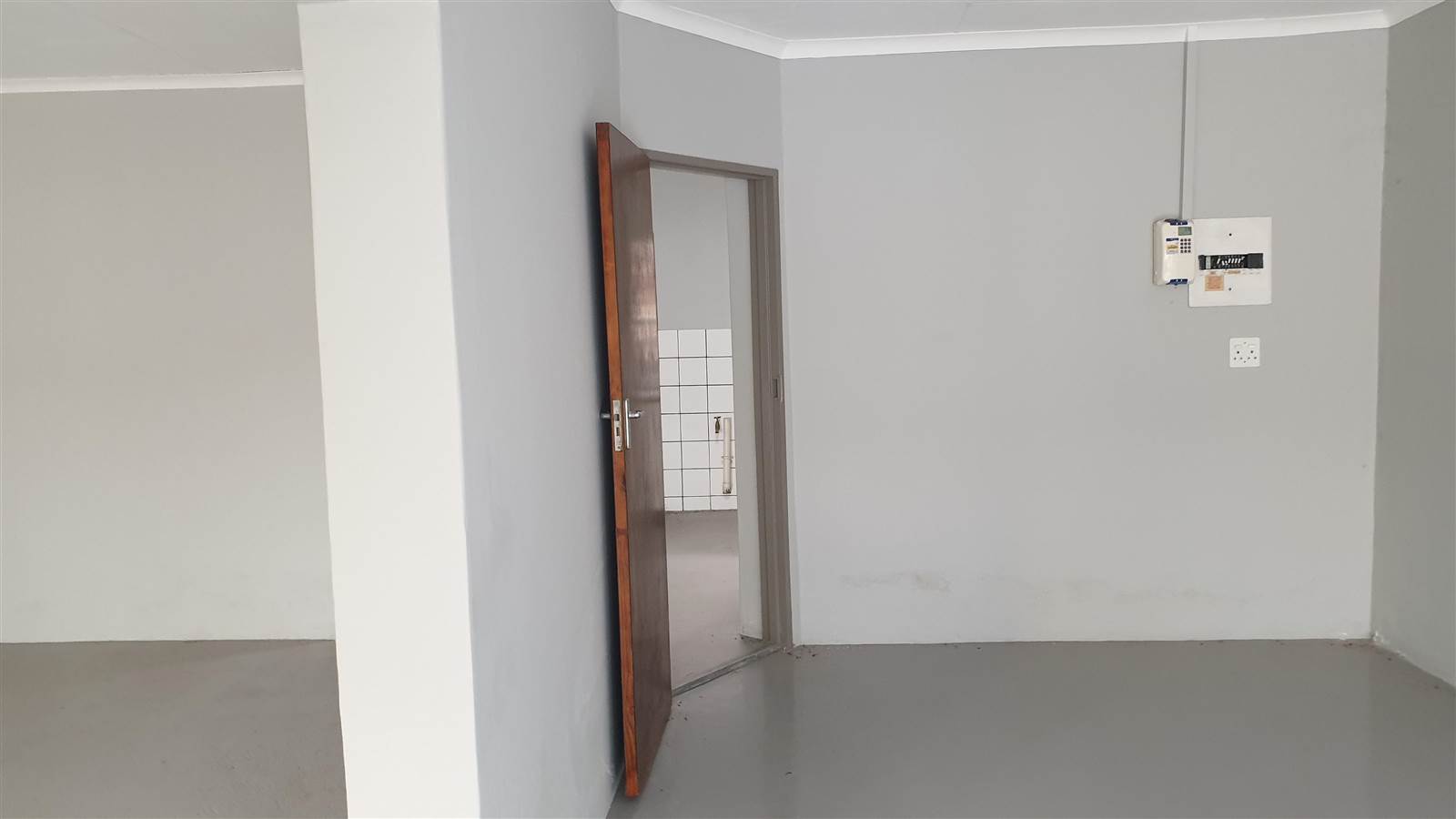 3 Bed Apartment in Standerton Central photo number 3