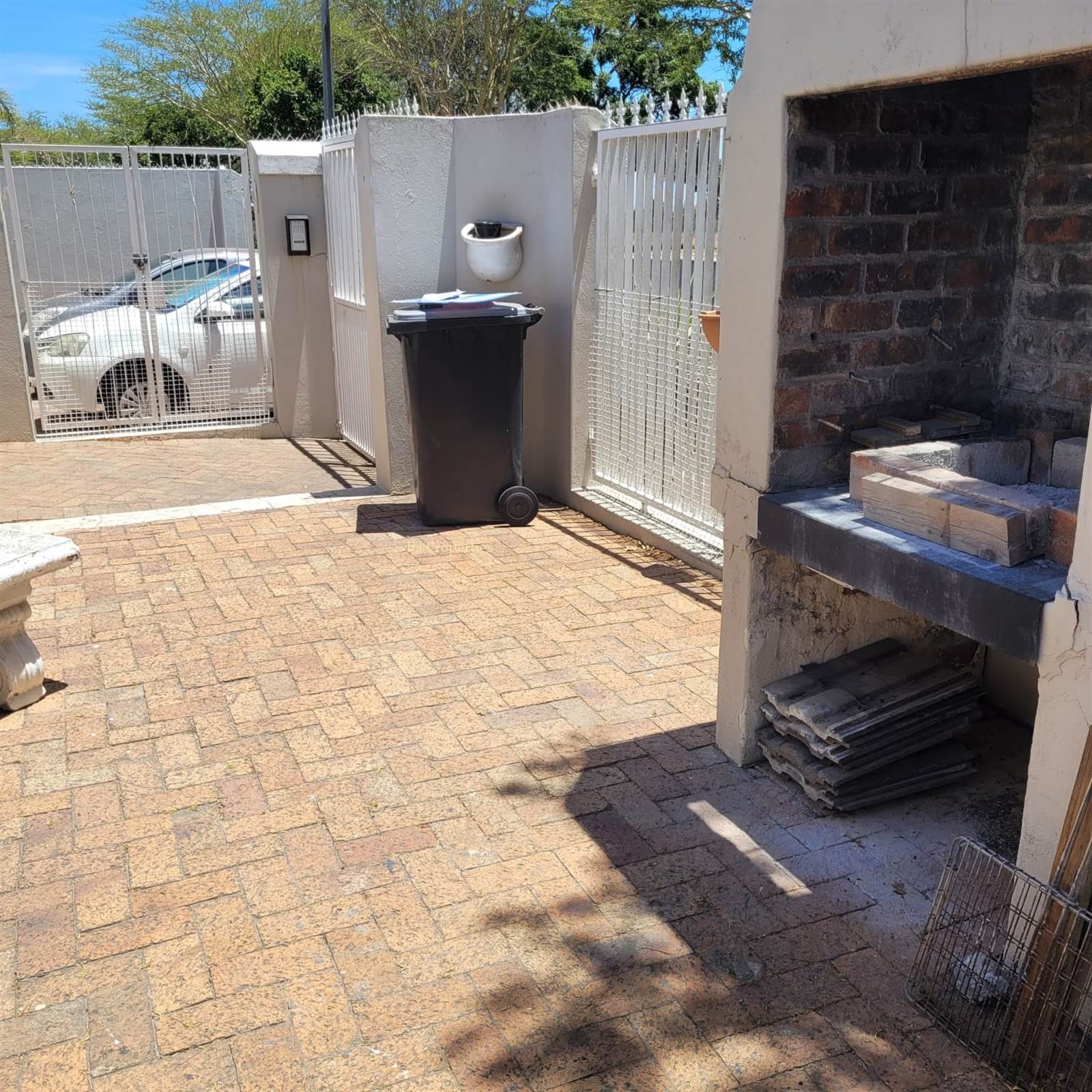 4 Bed House in Edgemead photo number 18