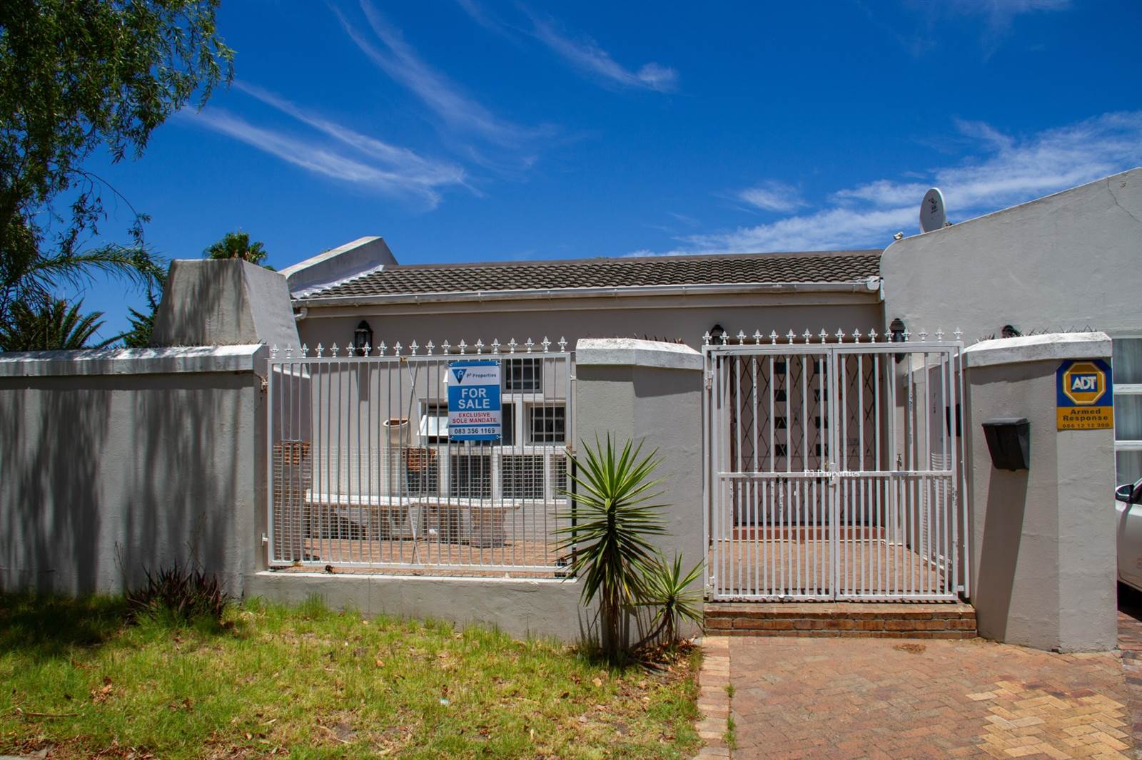 4 Bed House in Edgemead photo number 2