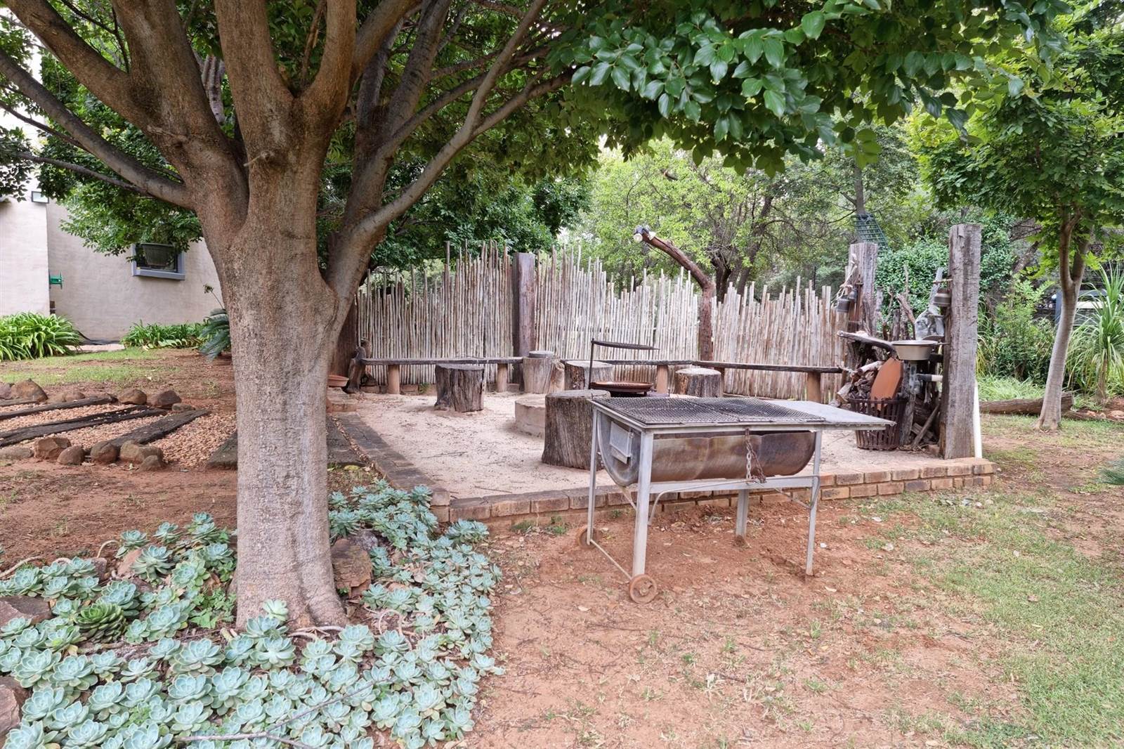 2.3 ha Smallholding in Kameelfontein and surrounds photo number 9