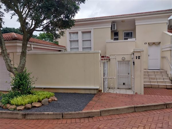3 Bedroom Townhouse 3 Bedroom Townhouse