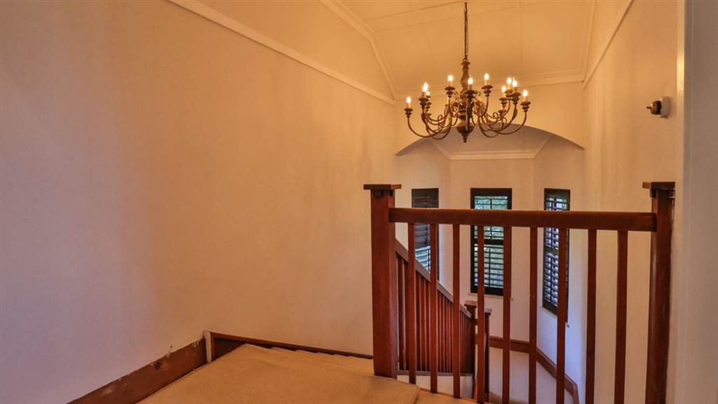 5 Bed Townhouse in Glenwood photo number 23