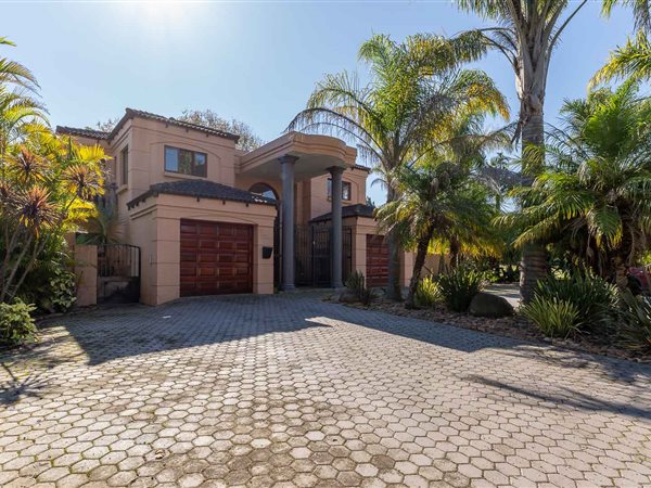 4 Bedroom House 4 Bedroom House