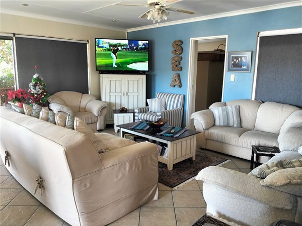 3 Bedroom Townhouse 3 Bedroom Townhouse