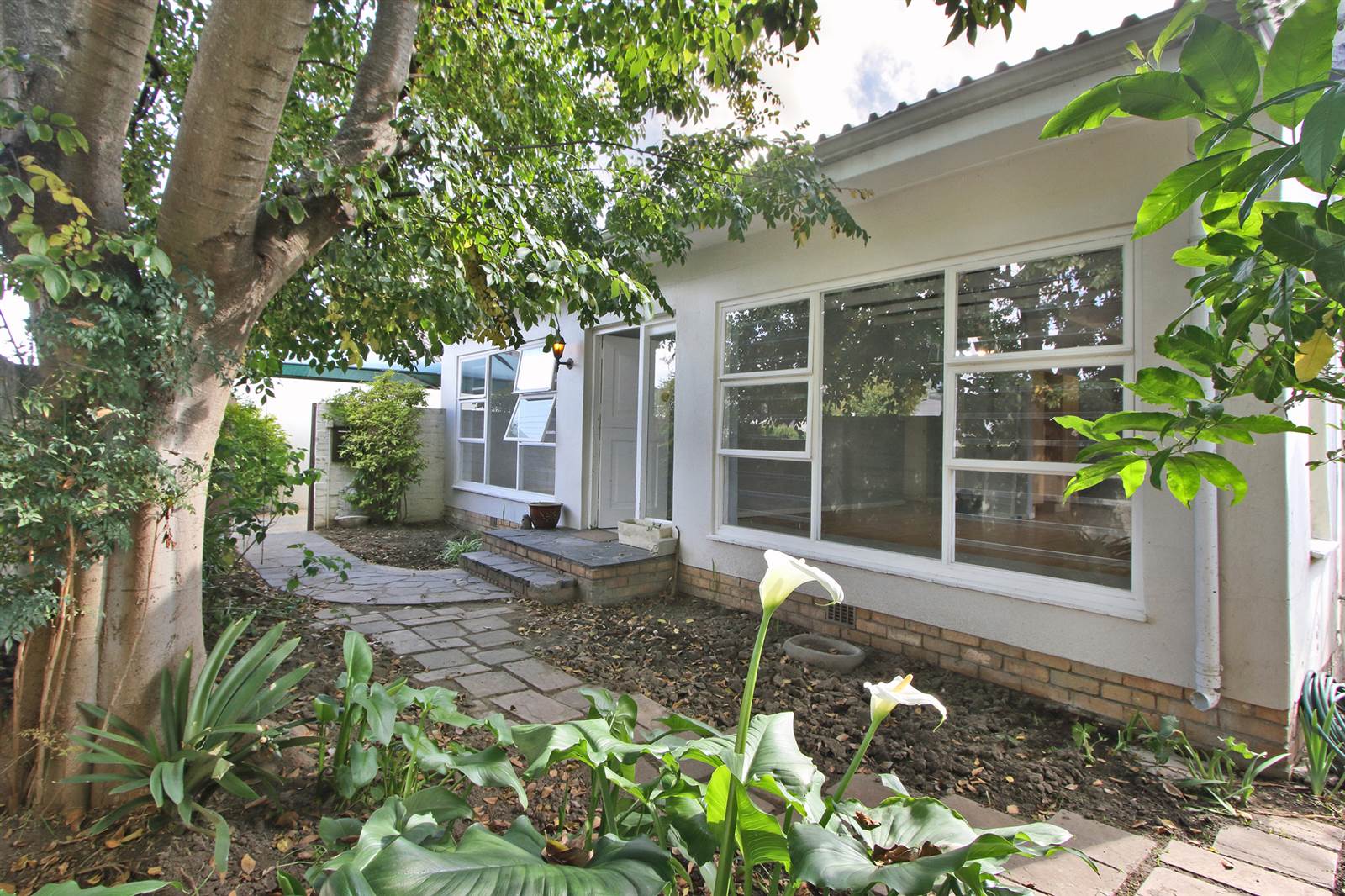 5 Bed House in Rondebosch photo number 3