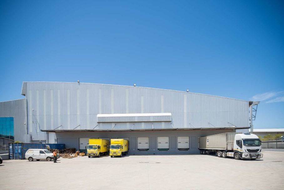 9518  m² Industrial space in Airport Industria photo number 1