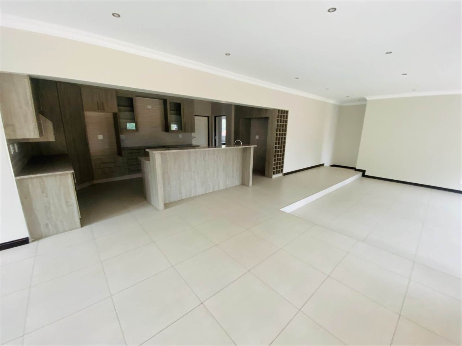 4 Bed House in Benoni Country Club photo number 10