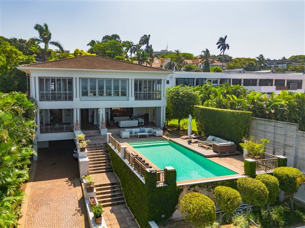 4 Bedroom House 4 Bedroom House